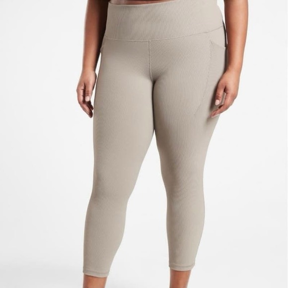 Athleta Pants - Athleta Salutation Stash Pocket || Rib 7/8 Tight Leggings Women's Size Med